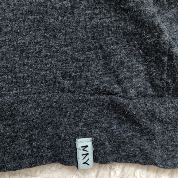 Marc New York long sleeve performance top grey black with thumbholes Size Small - Picture 7 of 16